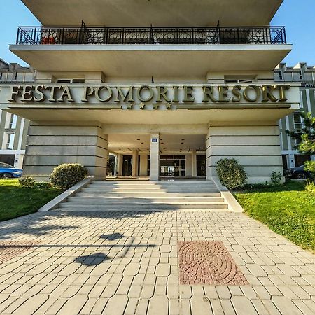 Феста Поморие първа линия Екстериор снимка